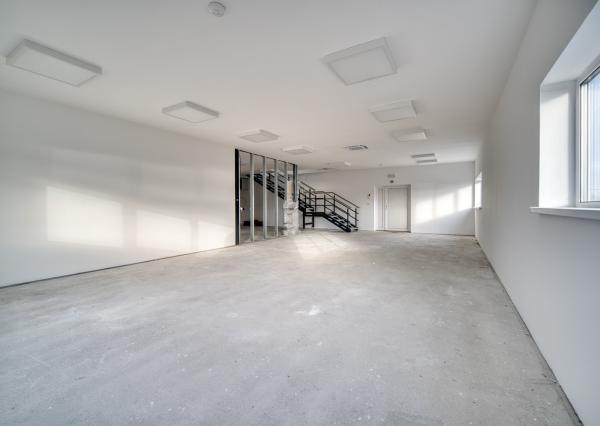 Na prenájom administratívny a obchodný priestor v Stupave