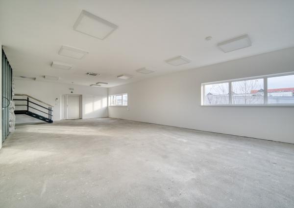 Na prenájom administratívny a obchodný priestor v Stupave