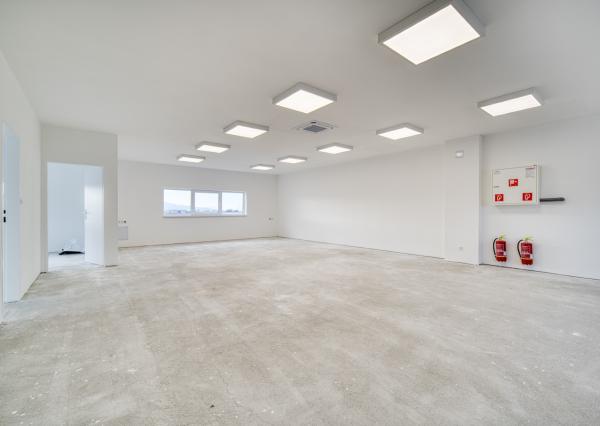 Na prenájom administratívny a obchodný priestor v Stupave