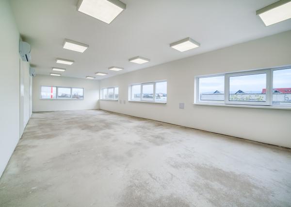 Na prenájom administratívny a obchodný priestor v Stupave