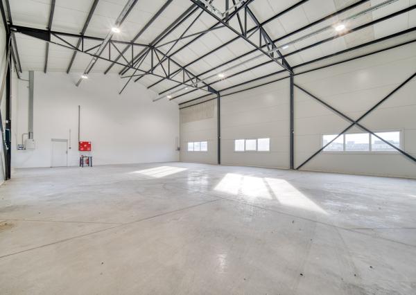 Na prenájom administratívny a obchodný priestor v Stupave