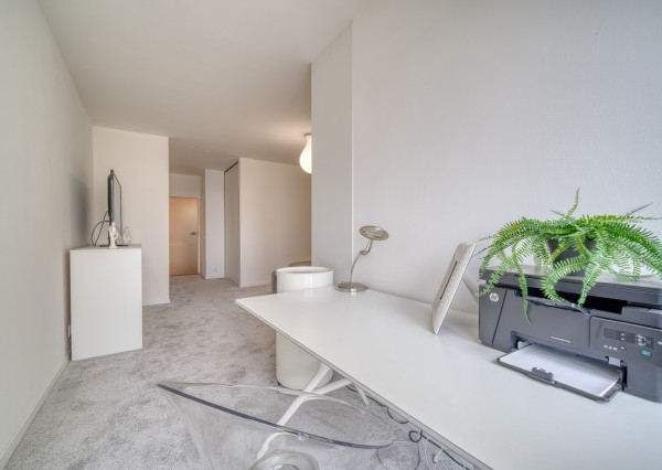 Na predaj 2-izbový byt s veľkolepou terasou na Kolibe