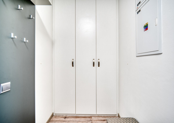 REZERVOVANÉ: Na predaj 2-izbový zariadený byt v novostavbe Bory