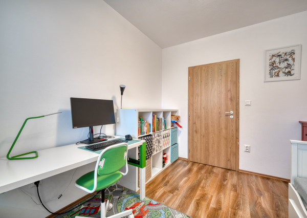 Na predaj 3-izbový byt v Podunajských Biskupiciach