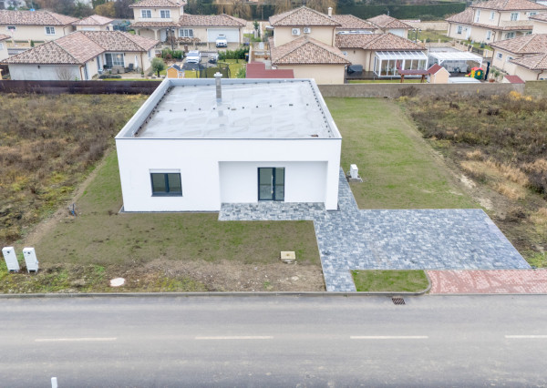 Na predaj 4-izbový rodinný dom v Chorvátskom Grobe