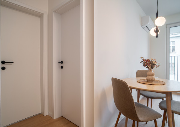 Na prenájom štýlový 2-izbový byt  vo vyhľadávanej lokalite Starého mesta