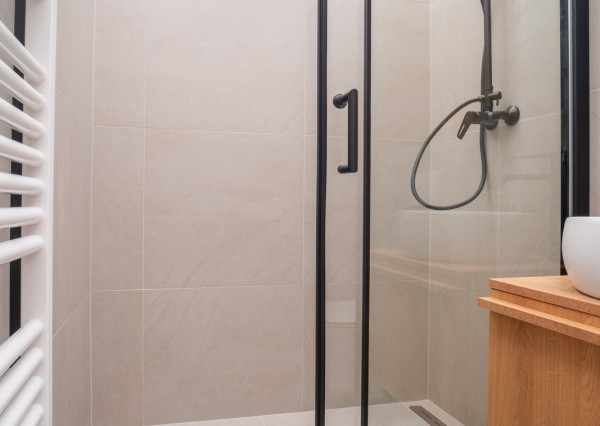 Na prenájom štýlový 2-izbový byt  vo vyhľadávanej lokalite Starého mesta