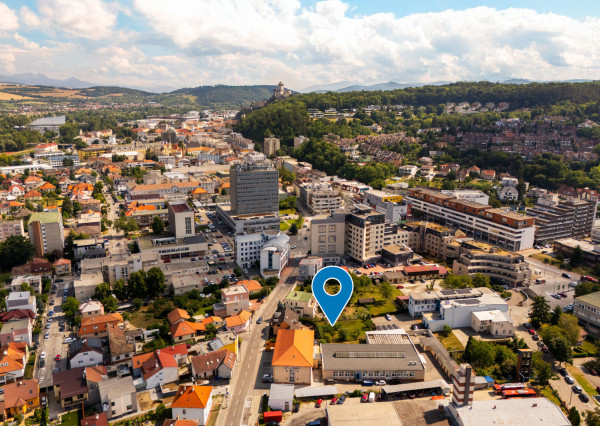 Na predaj rodinný dom s pozemkom a investičným potenciálom v Trenčíne