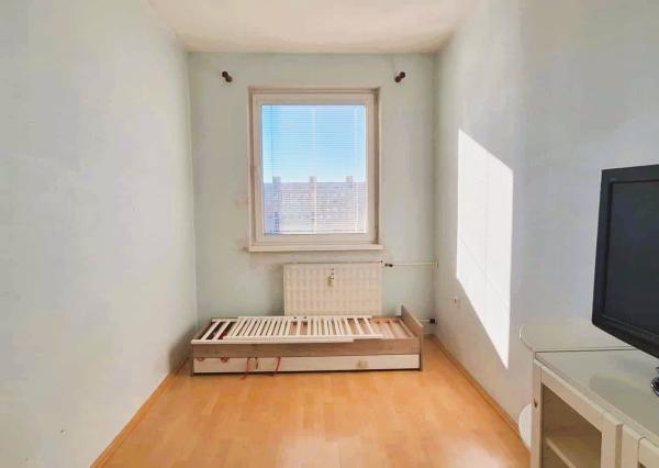 Na prenájom 3-izbový byt v Bánovciach nad Bebravou