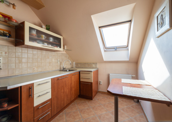 Na predaj rodinný dom s pozemkom a investičným potenciálom v Trenčíne