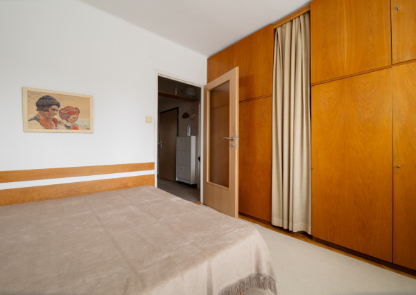 Na predaj štýlový 3-izbový byt v centre Starej Turej