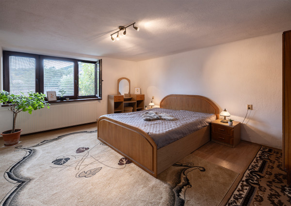 Na predaj 2-generačný rodinný dom v obci Zámutov