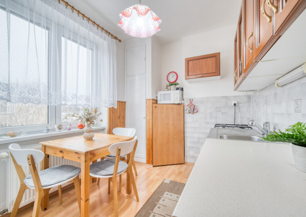 Na predaj priestranný 3-izbový byt v Malackách