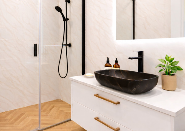 Na predaj 3-izbový byt s potenciálom v širšom centre Martina