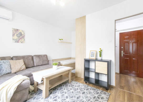 Na prenájom moderný 1-izbový byt kúsok od centra Dunajskej Stredy