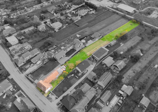 Na predaj rodinný dom so slnečným pozemkom-Veľké Chlievany