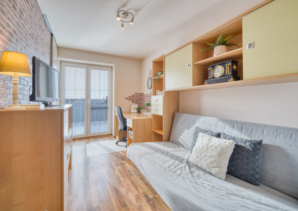 Na predaj dvojpodlažný 4-izbový dom v Malackách