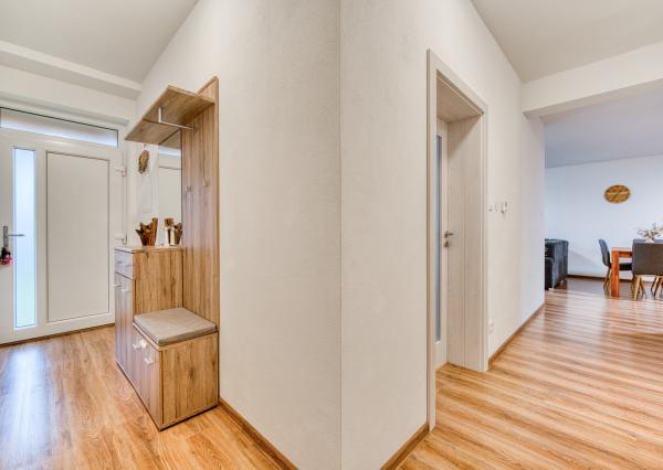 Na predaj príjemný 4-izbový byt v pokojnej časti Tomášova