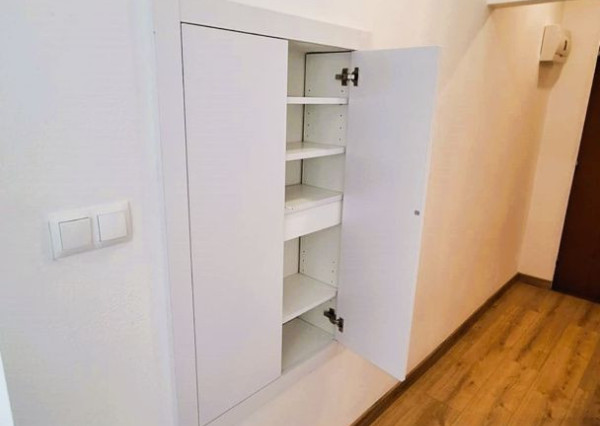 Rezervované...TOP/ Rybany - 2 izbový byt s loggiou a s garážou