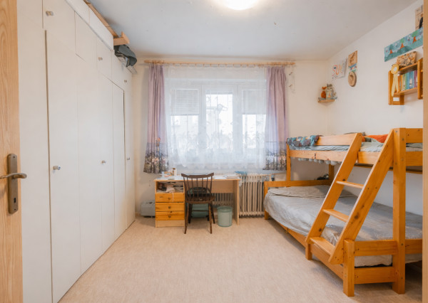 Na predaj 3-izbový byt v Považskej Bystrici