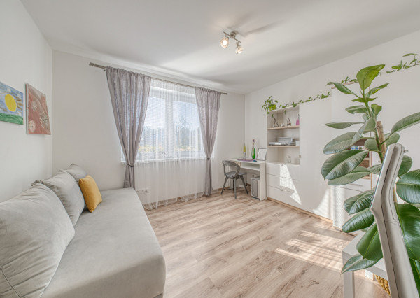 REZERVOVANÉ: Na predaj kompletne zariadený rodinný dom vo Voderadoch