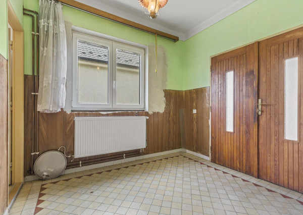 Na predaj rodinný dom za výhodnú cenu v centre Malaciek