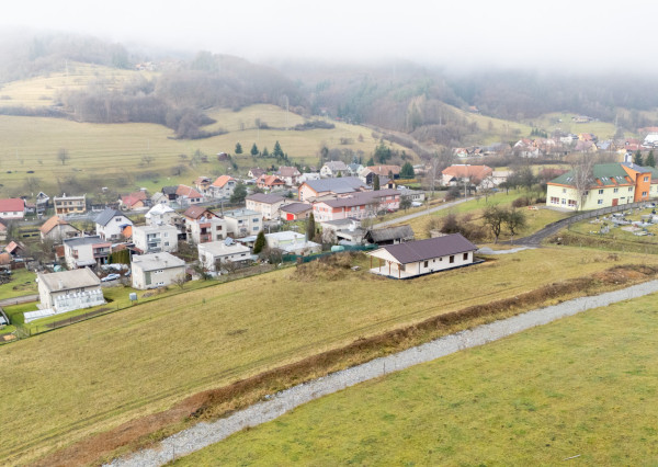 Na predaj investičný pozemok v obci Hrabičov