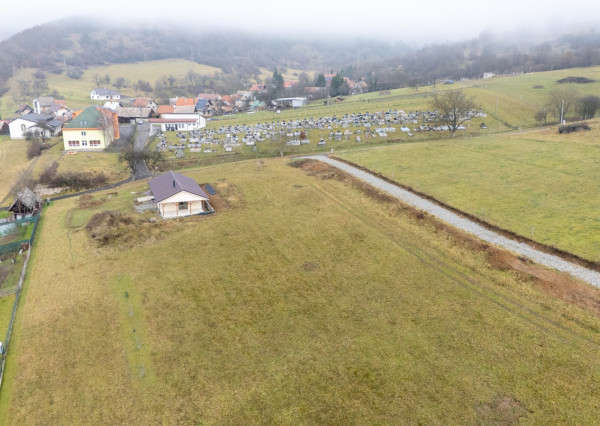 Na predaj investičný pozemok v obci Hrabičov