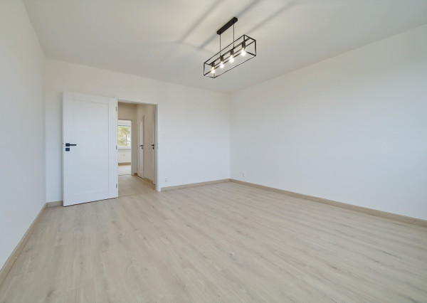 REZERVOVANÉ Na predaj moderný 3-izbový byt v Martine/Priekopa