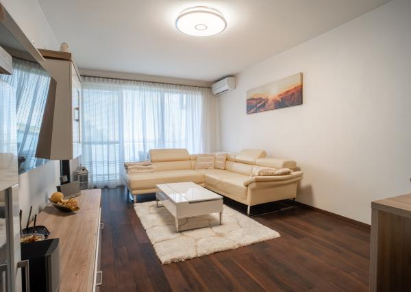 Na predaj 3-izbový byt v tichej časti Senca s parkovaním