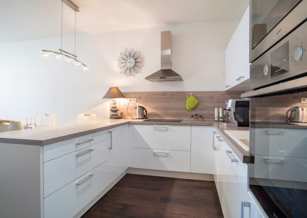 Na predaj 3-izbový byt v tichej časti Senca s parkovaním