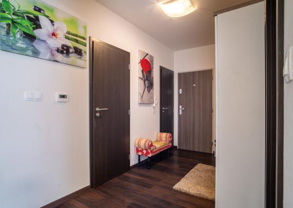 Na predaj 3-izbový byt v tichej časti Senca s parkovaním