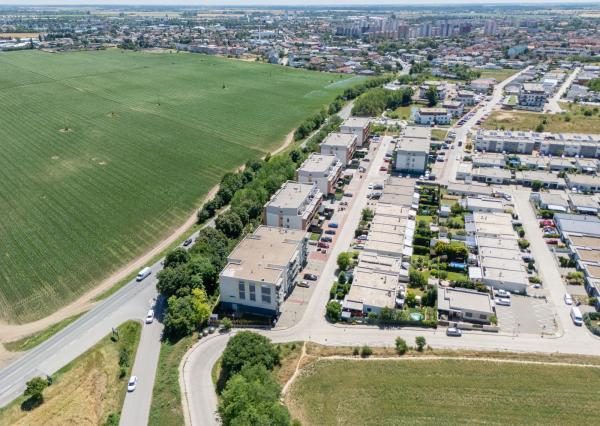 Na predaj 3-izbový byt v tichej časti Senca s parkovaním