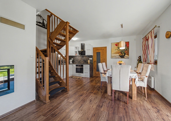 Na predaj luxusná rekreačná chata v obci Stará Lesná