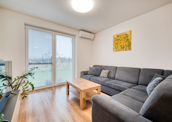 Na predaj príjemný 4-izbový byt so záhradou v Tomášove