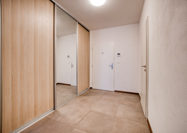 Na predaj 2-izbový byt v Bratislave - Dúbravka