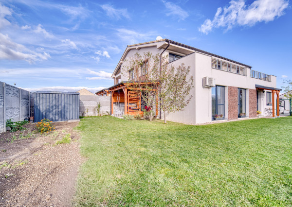 Na predaj príjemný 4-izbový byt so záhradou v Tomášove