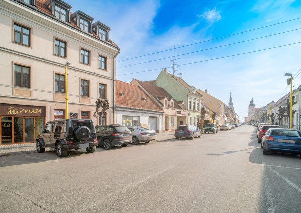Na prenájom plne fungujúce a zariadené štúdio priamo v centre Trnavy