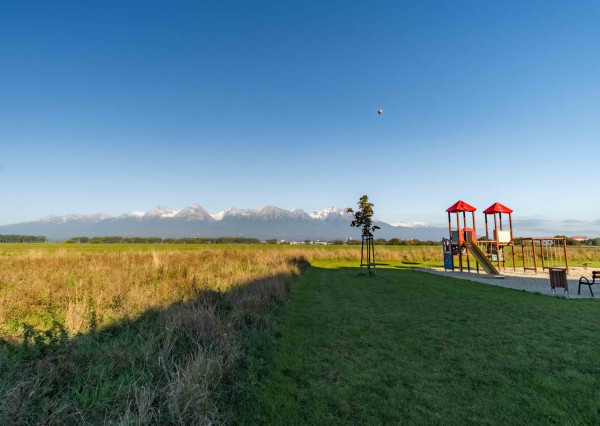 Na prenájom 1-izbový byt s parkovacím miestom v Poprade