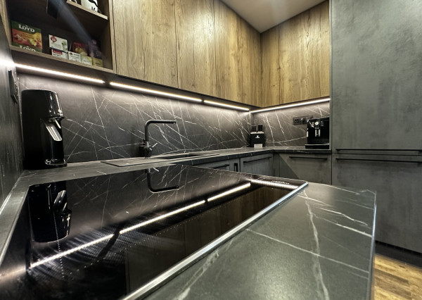 Moderný 3 izbový byt s terasou v úplnom centre mesta