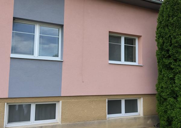 REZERVOVANÉ: Na predaj poschodový 5-izbový rodinný dom v obci Beluša