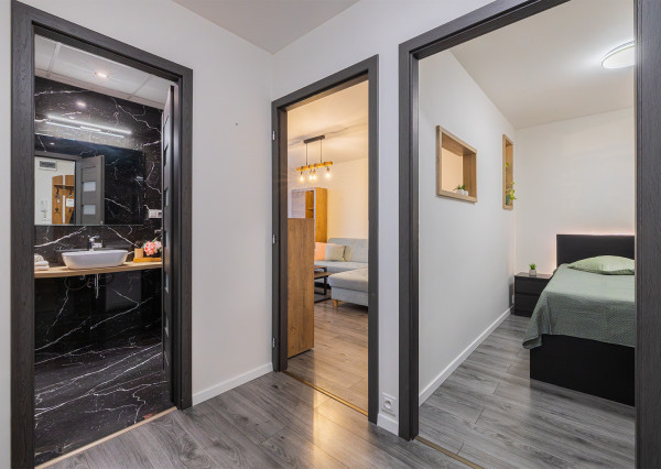 Na prenájom kompletne zariadený 2- izbový byt v Košiciach