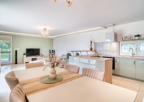 Na predaj 4-izbový rodinný dom v obci Gajary