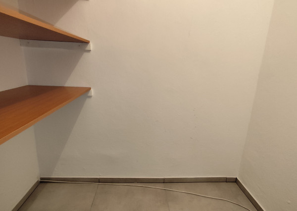 Na prenájom zrekonštruovaný 2-izbový byt v Bánovciach nad Bebravou