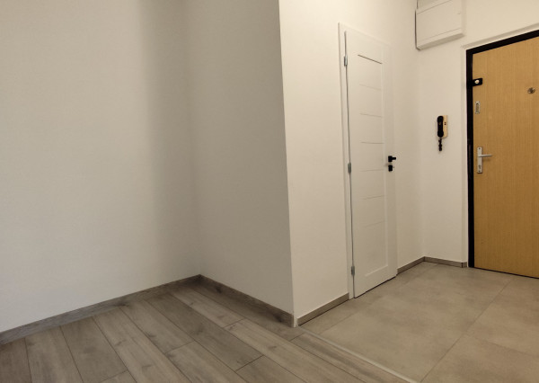 Na prenájom zrekonštruovaný 2-izbový byt v Bánovciach nad Bebravou