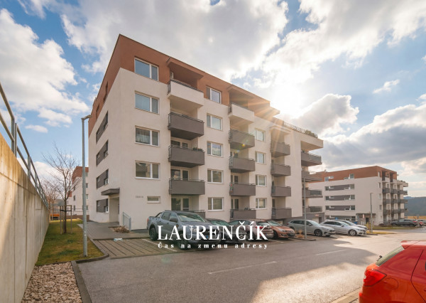 NA PREDAJ | Moderný 3-izbový byt v novostavbe s vlastným parkovaním