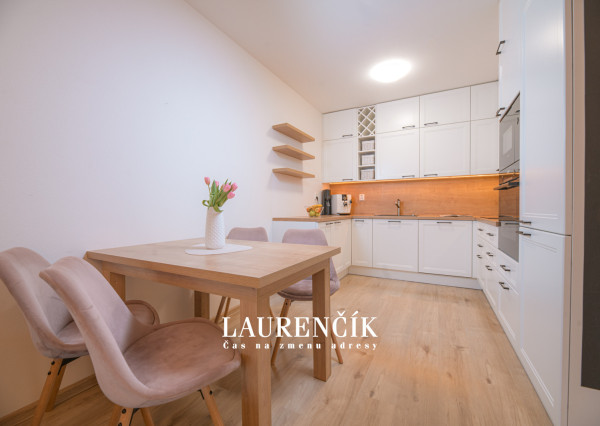 NA PREDAJ | Moderný 3-izbový byt v novostavbe s vlastným parkovaním