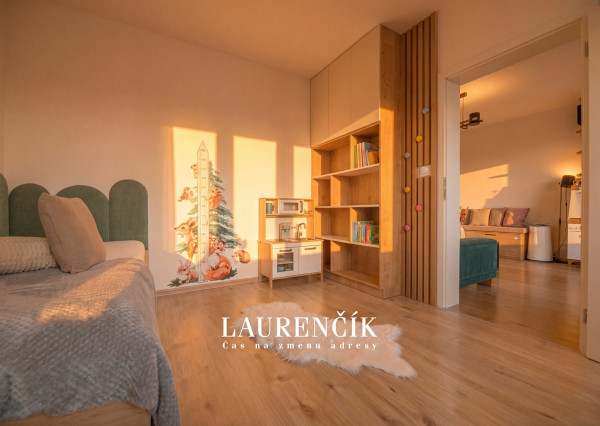 NA PREDAJ | Moderný 3-izbový byt v novostavbe s vlastným parkovaním