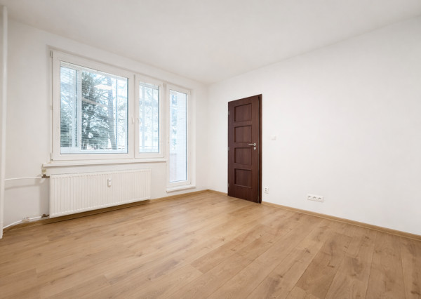 Na predaj zrekonštruovaný 2,5 izbový byt v Martine na Severe