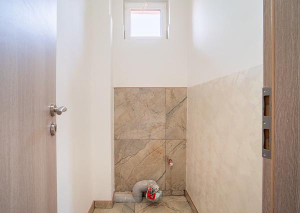 Na predaj priestranný rodinný dom v obci Zlaté Klasy